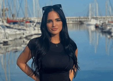 Claudia Bavel, pillada con su nuevo novio